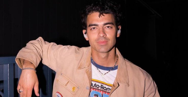 Joe Jonas: The Life and Career of a Pop Sensation